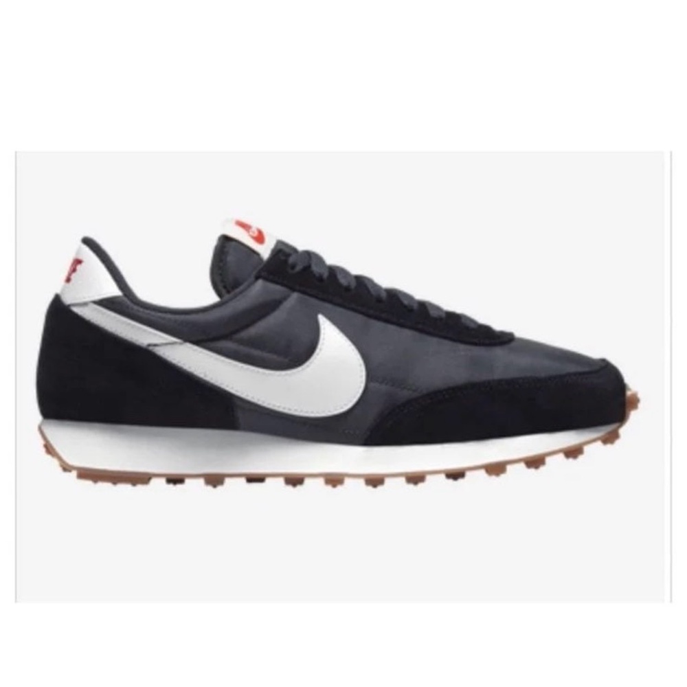 Women’s Nike Daybreak